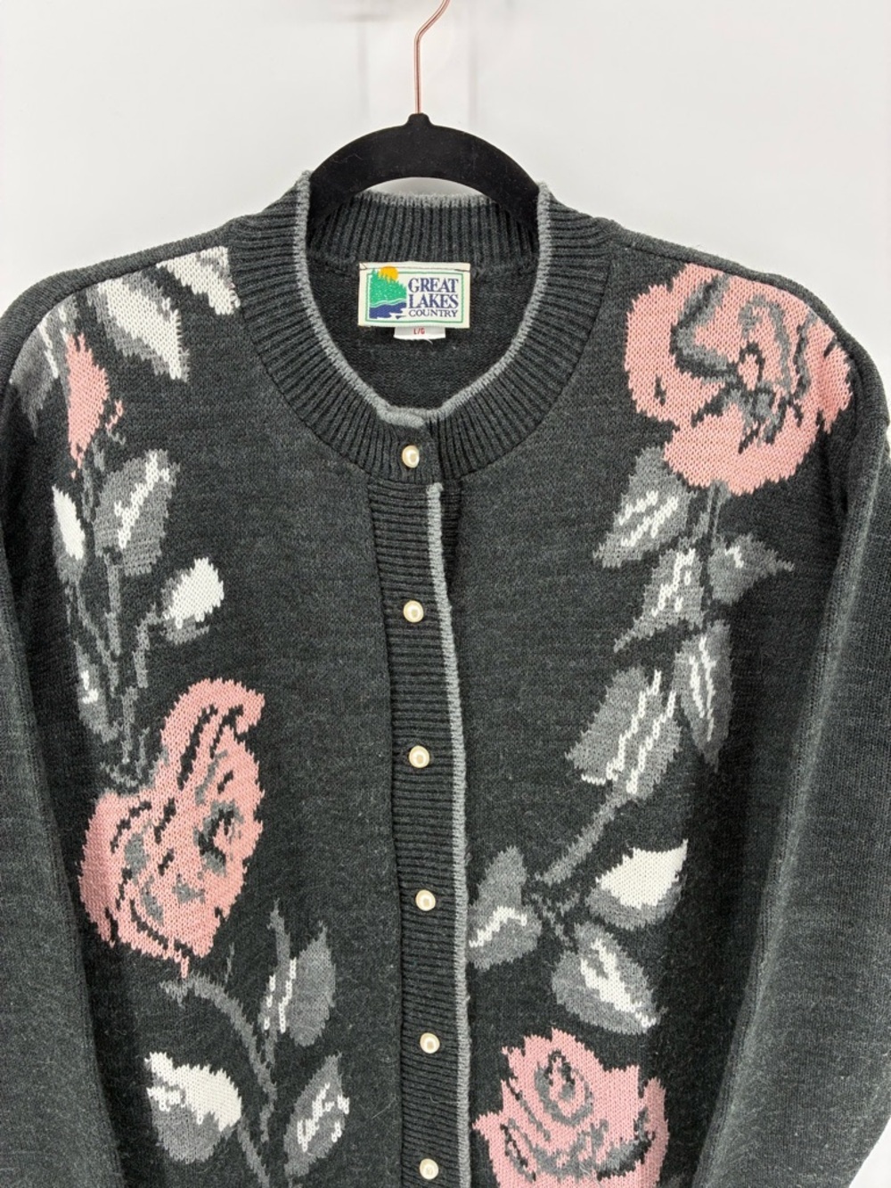 Chic Floral Cardigan in Black and Pink Cottagecore Grandmacore Peasant - Picture 4 of 10